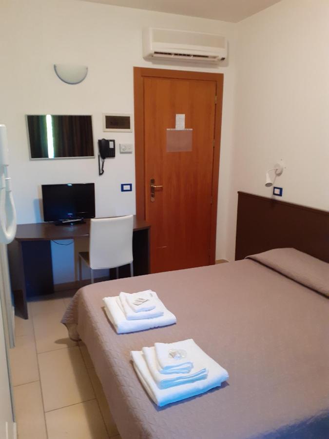 Hotel Solaria Marina Romea Exteriér fotografie