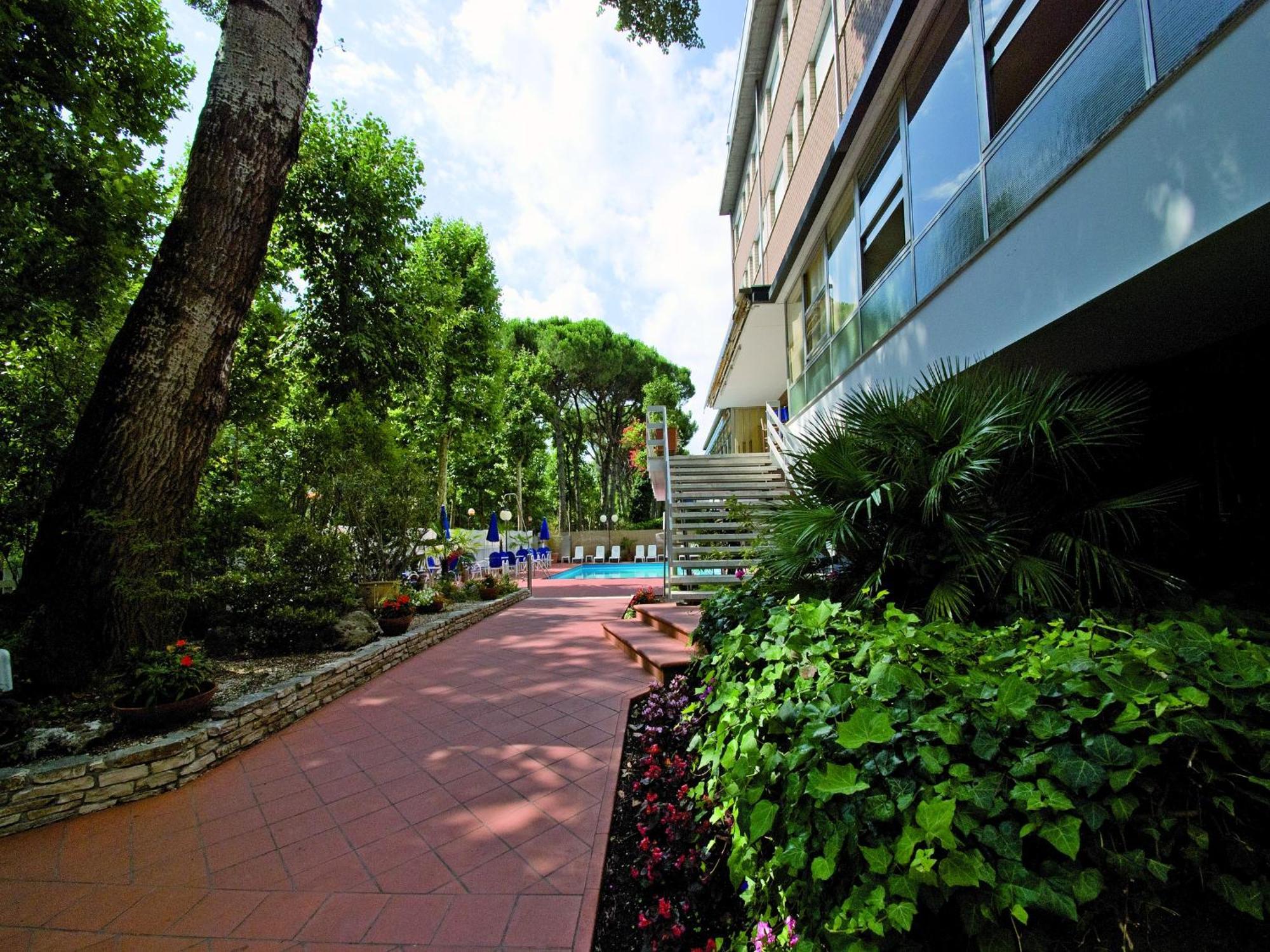 Hotel Solaria Marina Romea Exteriér fotografie